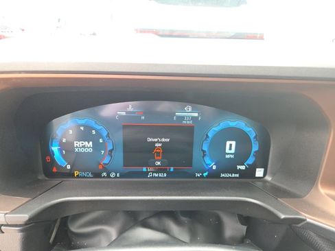 Used 2025 Ford Bronco Sport Outer Banks w/ Outer Banks Tech Package+ image 2