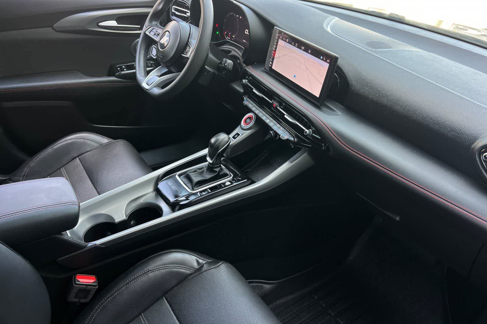 Used 2023 Dodge Hornet GT Plus w/ GT Blacktop Package AWD/4WD image 19