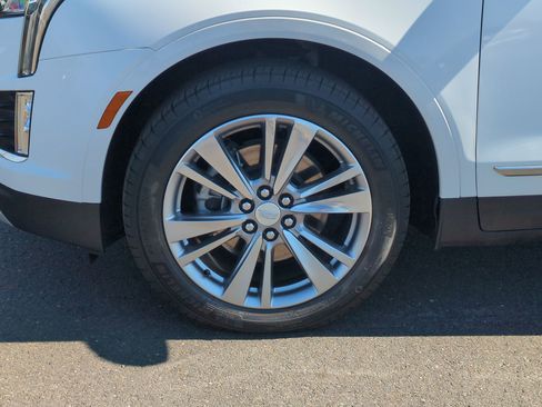 Certified 2024 Cadillac XT5 Premium Luxury image 33