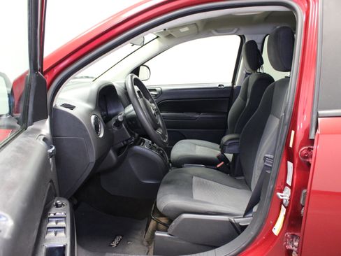 Used 2015 Jeep Compass Sport w/ Power Value Group AWD/4WD image 14