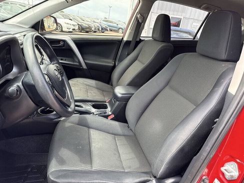 Used 2017 Toyota RAV4 LE w/ All Weather Liner Package FWD image 17