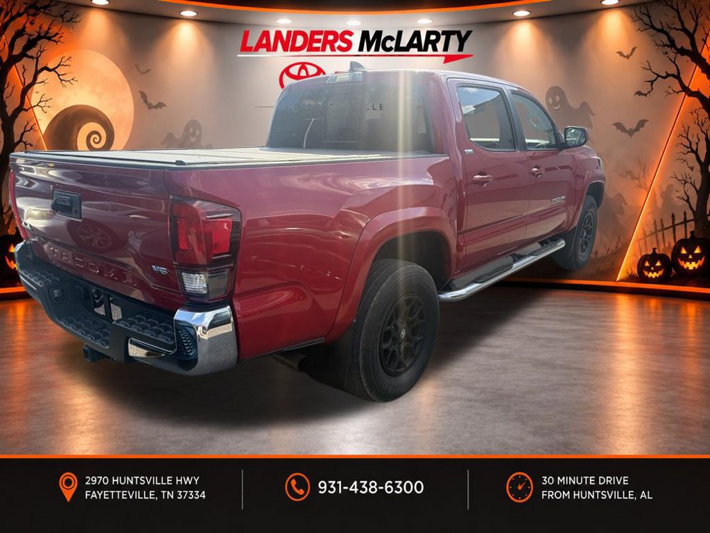 Used 2022 Toyota Tacoma SR5 AWD/4WD image 11