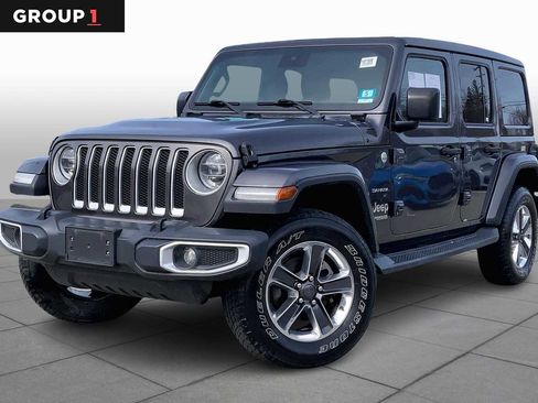 Used 2019 Jeep Wrangler Unlimited Sahara image 1