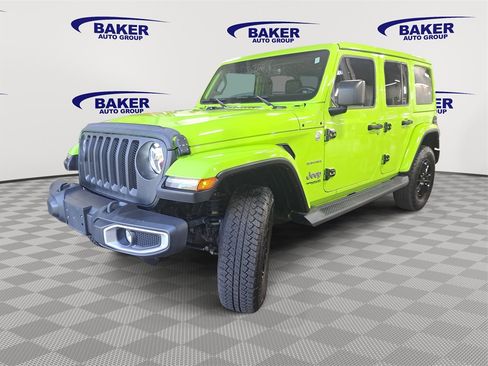 Used 2021 Jeep Wrangler Unlimited Sahara w/ Uconnect 4C Nav & Sound Group image 7