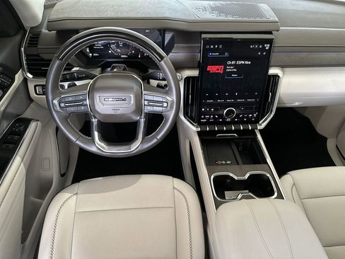 Certified 2024 GMC Acadia Denali w/ Super Cruise Package image 22