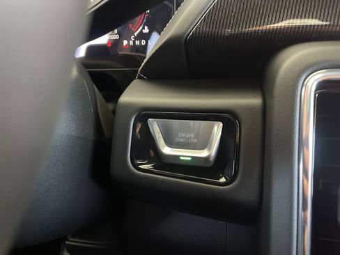 New 2026 GMC Yukon Elevation AWD/4WD image 17