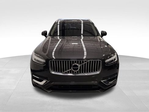 Used 2023 Volvo XC90 B6 Plus w/ Protection Package Premier AWD/4WD image 8