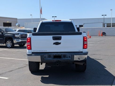 Used 2008 Chevrolet Silverado 2500 W/T AWD/4WD image 6