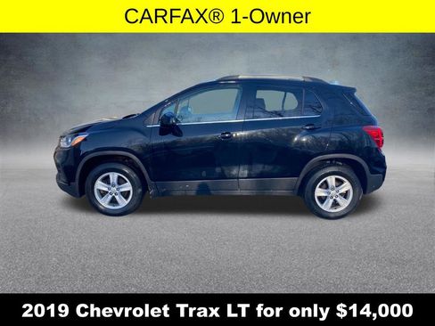 Used 2019 Chevrolet Trax LT image 2