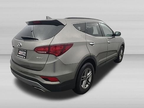 Used 2017 Hyundai Santa Fe Sport AWD/4WD image 4