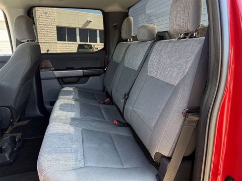 Certified 2022 Ford F150 XLT w/ Equipment Group 301A Mid image 24