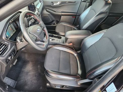 Used 2023 Ford Escape ST-Line image 10