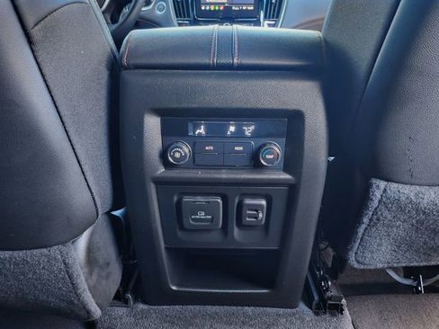 Certified 2023 Chevrolet Traverse RS image 23