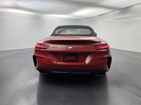 Used 2025 BMW Z4 M40i w/ Edition image 6