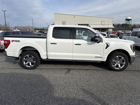Used 2023 Ford F150 Lariat w/ Equipment Group 502A High image 8
