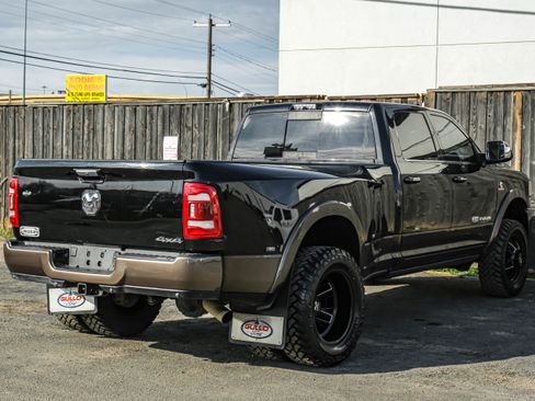 Used 2020 RAM 3500 Limited image 9