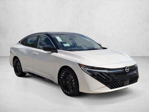 New 2026 Nissan Sentra SR FWD image 7