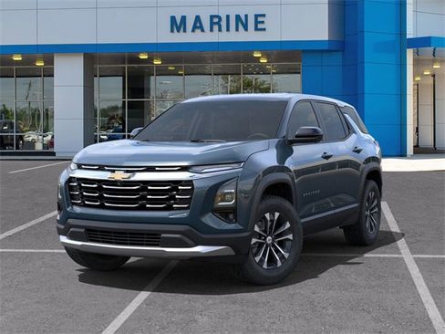 New 2026 Chevrolet Equinox LT w/ Safety and Technology Package image 6