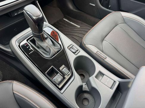 Certified 2024 Subaru Crosstrek 2.5i Limited w/ Crosstrek Mirror Package image 30