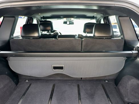 Used 2019 Jeep Grand Cherokee Summit AWD/4WD image 43