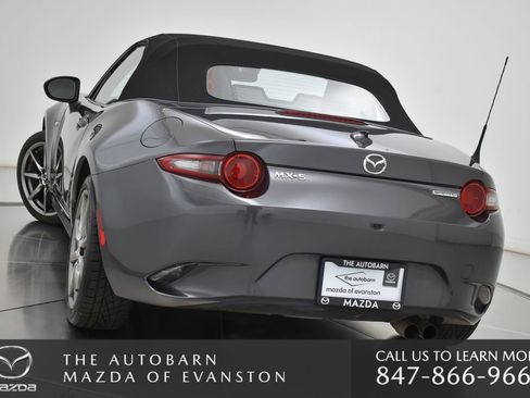 Certified 2022 MAZDA MX-5 Miata Grand Touring RWD image 9