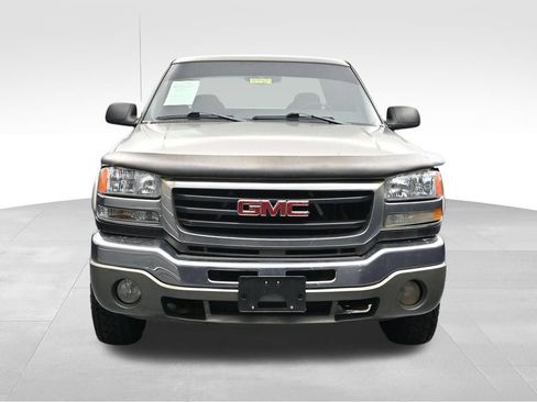 Used 2003 GMC Sierra 2500 SLE w/ Snow Plow Prep Package AWD/4WD image 8