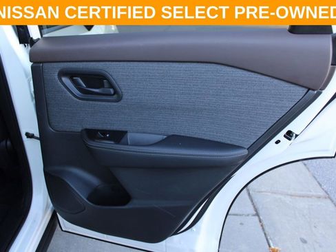 Certified 2022 Nissan Rogue S image 22