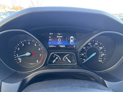 Used 2016 Ford Focus Titanium w/ Titanium Technology Package image 21