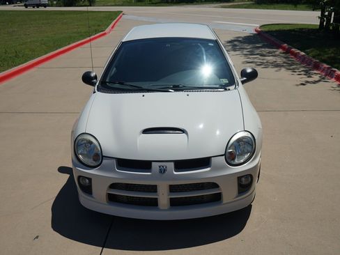 Used 2005 Dodge Neon w/ Competition Group image 23