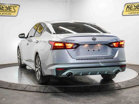 Used 2020 Nissan Altima 2.5 SL image 2