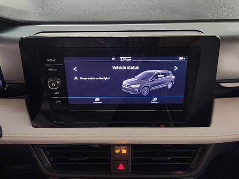 Used 2025 Volkswagen Taos S FWD image 16