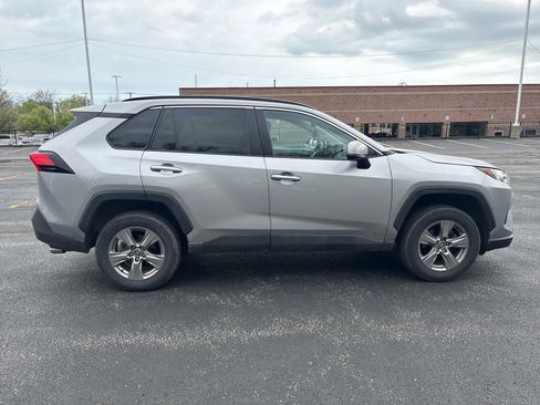 Used 2023 Toyota RAV4 XLE w/ Convenience Package image 11