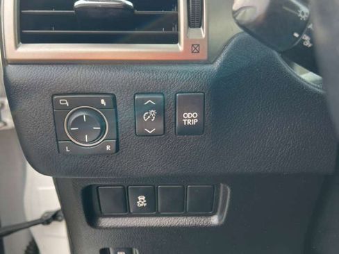 Used 2014 Lexus GX 460 image 21