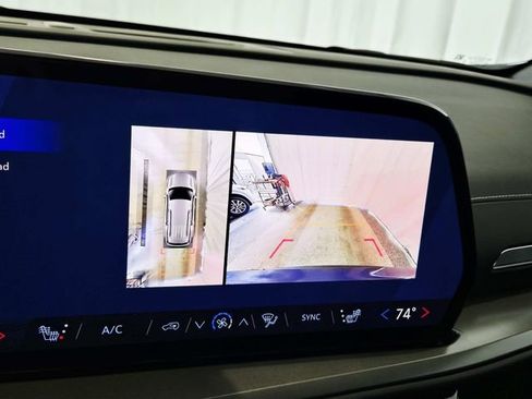 New 2026 Chevrolet Traverse LT w/ Midnight/Sport Edition image 22