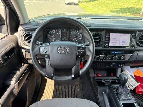 Used 2023 Toyota Tacoma SR AWD/4WD image 18