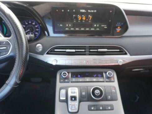 Used 2022 Hyundai Palisade SEL w/ Premium Package FWD image 8