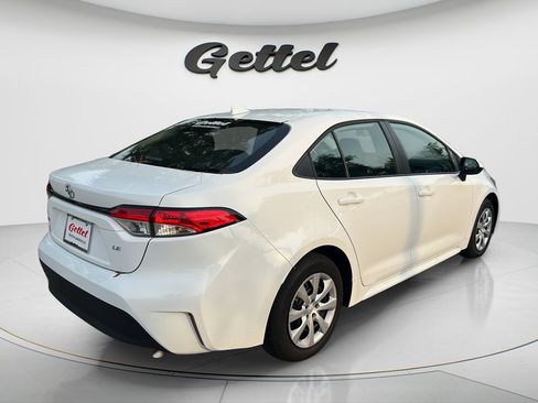 Certified 2026 Toyota Corolla LE FWD image 5