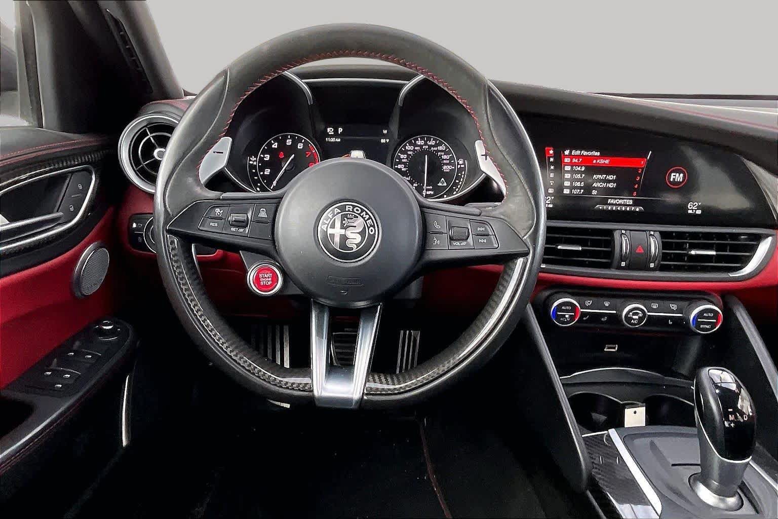 Used 2018 Alfa Romeo Giulia Quadrifoglio w/ Driver Assist Dynamic Package RWD image 6