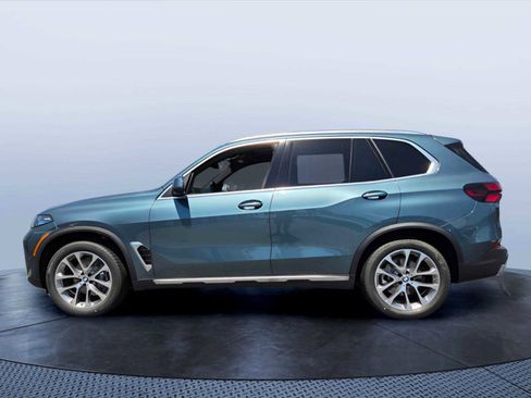 New 2026 BMW X5 sDrive40i w/ Premium Package RWD image 3