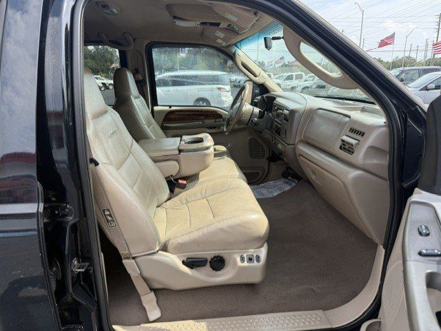 Used 2003 Ford F250 Lariat AWD/4WD image 12