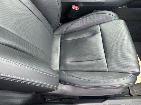 Used 2025 Subaru Outback Touring image 18