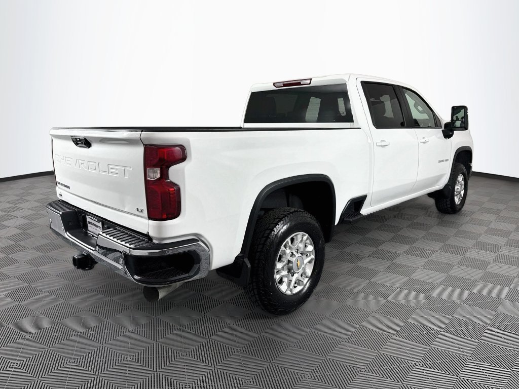 Used 2023 Chevrolet Silverado 3500 LT w/ Convenience Package AWD/4WD image 6