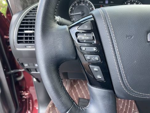 Used 2024 Nissan Armada Platinum w/ Captain's Chairs Package AWD/4WD image 18