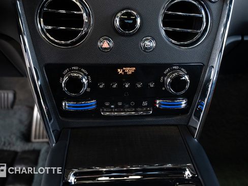 Used 2019 Rolls-Royce Cullinan image 26