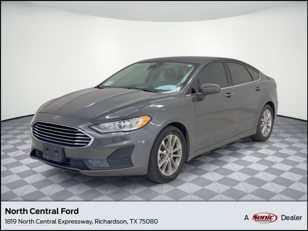 Used 2019 Ford Fusion SE FWD image 1