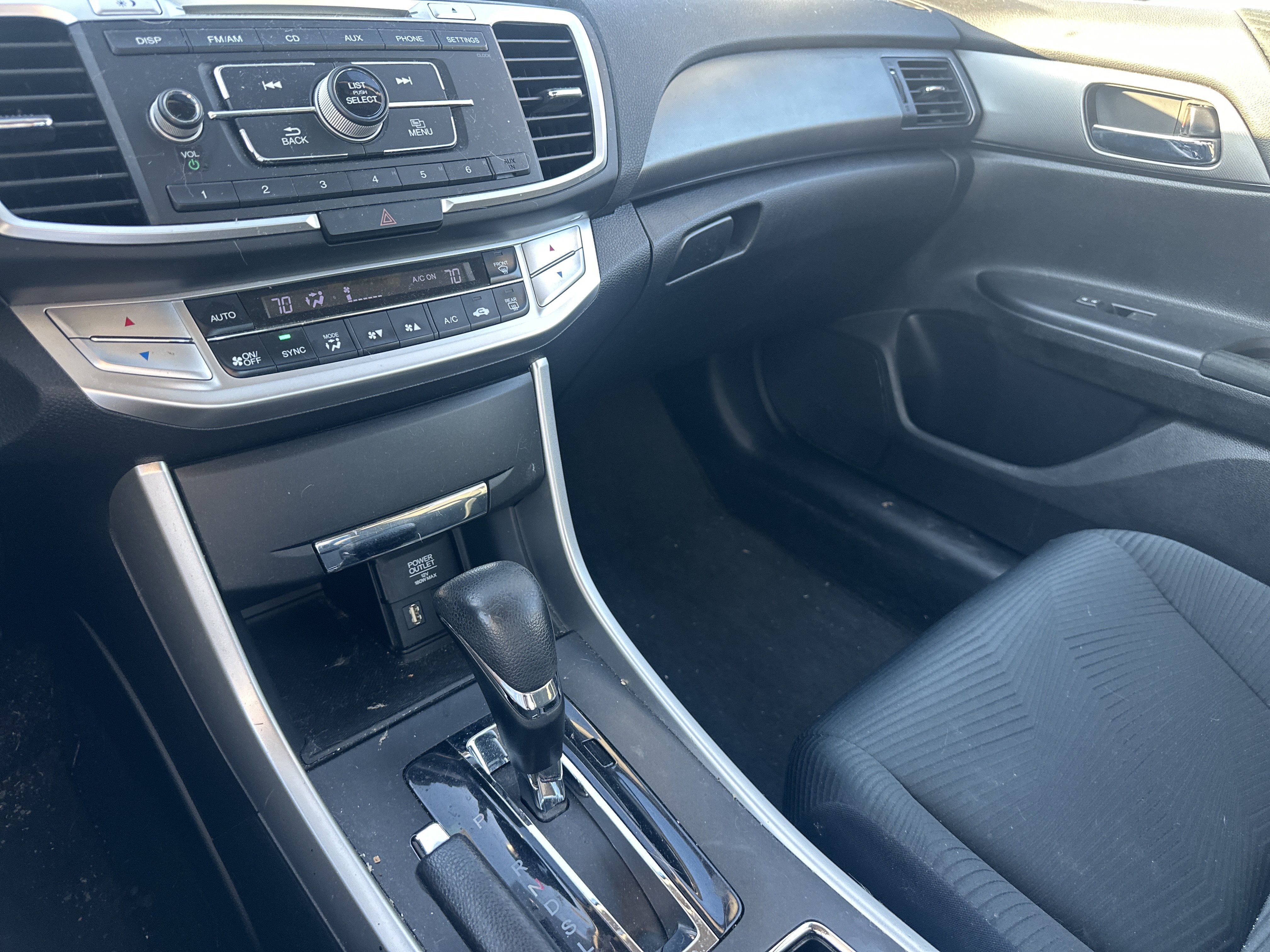 Used 2014 Honda Accord LX image 29