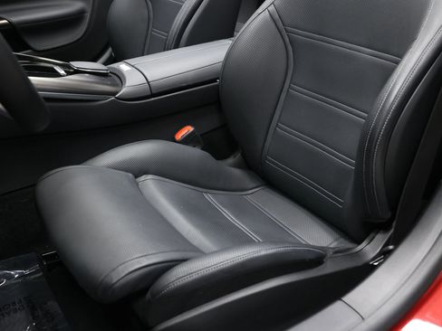 Used 2023 Mercedes-Benz SL 43 AMG w/ Driver Assistance Package image 18