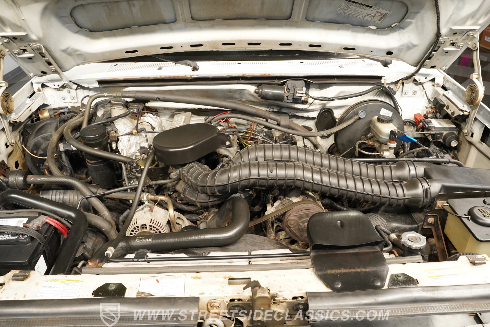 Used 1995 Ford Bronco XLT AWD/4WD image 34