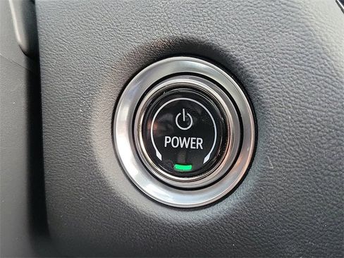 Used 2025 Cadillac Lyriq Sport image 14