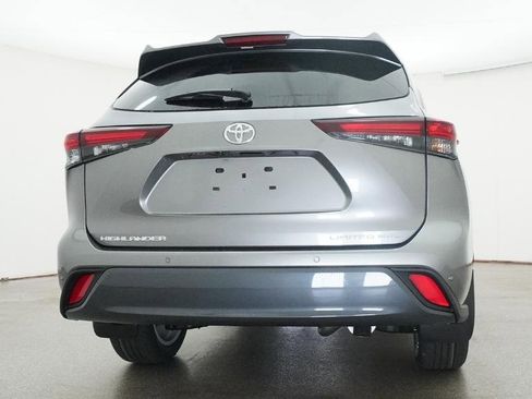 New 2026 Toyota Highlander Limited AWD/4WD image 20